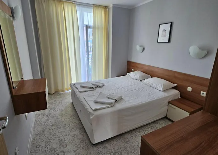 Aparthotel тристаен просторен с две отделни спални