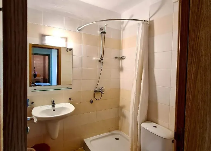 тристаен просторен с две отделни спални Aparthotel Slantschew brjag