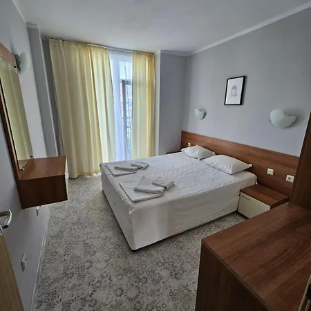 Lejlighedshotel тристаен просторен с две отделни спални