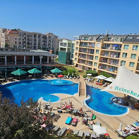 тристаен просторен с две отделни спални Lejlighedshotel Sunny Beach